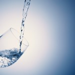 【水】PAK57_glassniomizudobodobo500